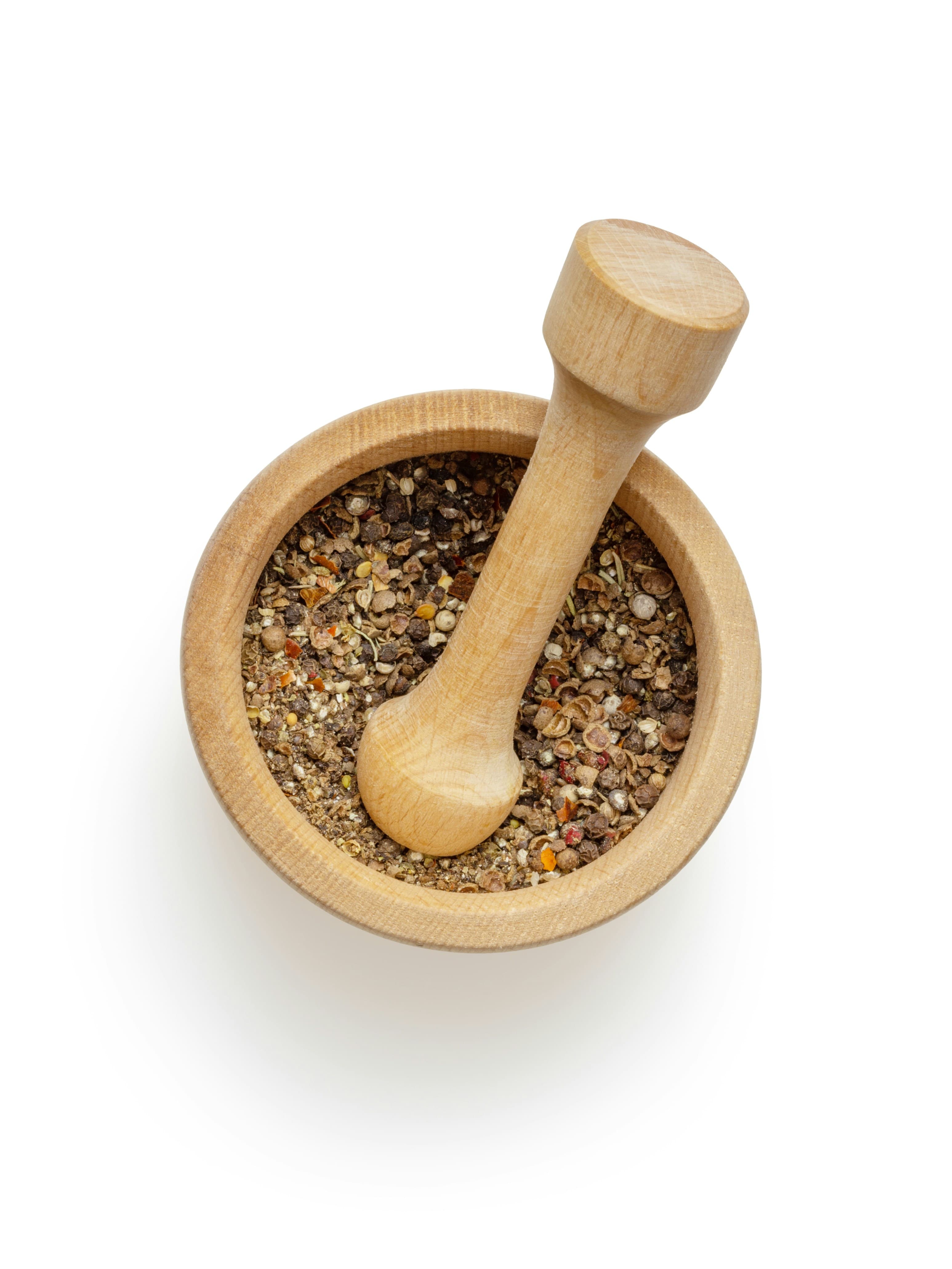 Ground black pepper